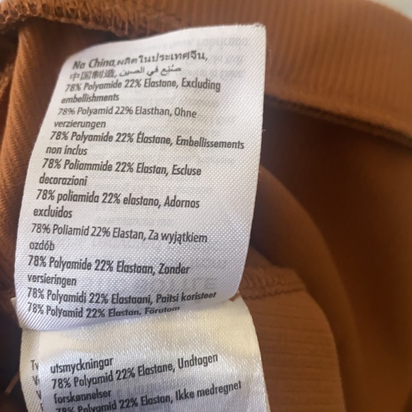 Earthy tone burnt orange Cotton On legging pants - Picture 5 of 6